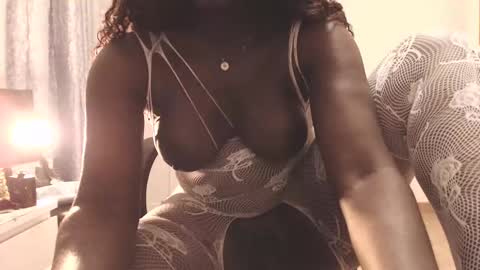 taira altair maturana online show from March 2025 10:21:01 PM