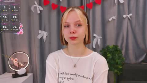 Luna online show from February 2026 01:20:01 PM