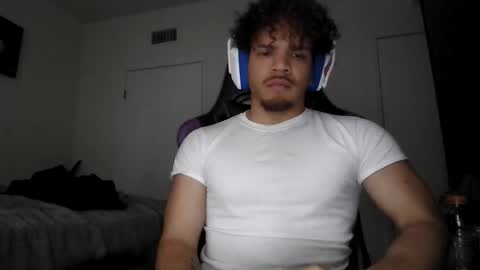 Dj online show from December 2025 03:38:02 PM