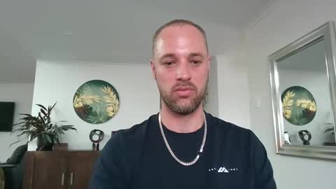 str8feet33 online show from November 2025 09:07:01 PM