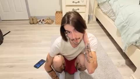 Snapshot of str8whiteboy21 chatting on November 2025 10:32:01 PM str8whiteboy21 online show from November 2025 10:32:01 PM