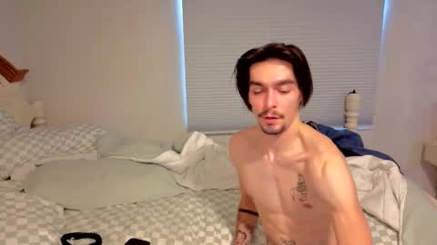 Snapshot of str8whiteboy21 chatting on November 2025 05:23:02 PM str8whiteboy21 online show from November 2025 05:23:02 PM