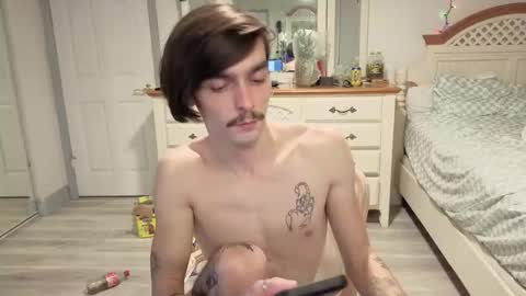 Snapshot of str8whiteboy21 chatting on December 2025 06:30:02 AM str8whiteboy21 online show from December 2025 06:30:02 AM