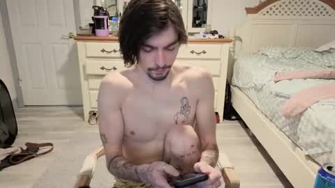 str8whiteboy21 online show from February 2026 07:01:02 PM