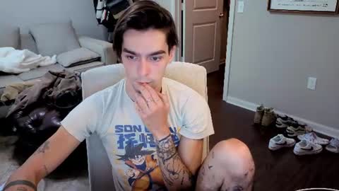 str8whiteboy21 online show from June 2026 12:15:02 PM