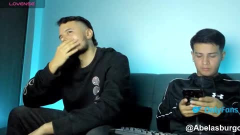 straight_boys_hornys online show from November 2025 12:24:01 AM