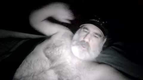 Straightbear4you online show from May 2026 10:32:02 AM