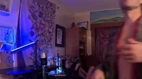 Snapshot of straightishd chatting on November 2025 11:32:01 AM Cowboy Zuhly online show from November 2025 11:32:01 AM