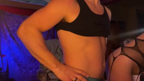 Snapshot of straightishd chatting on November 2025 10:35:02 AM Cowboy Zuhly online show from November 2025 10:35:02 AM