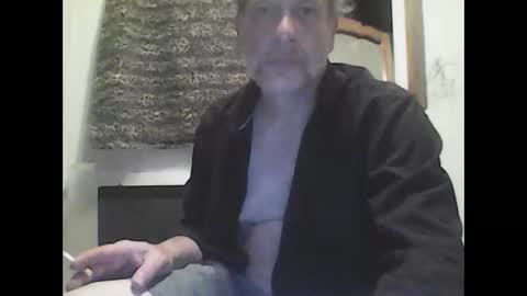 Snapshot of straightmaletouse chatting on May 2026 09:38:02 AM straightmaletouse online show from May 2026 09:38:02 AM