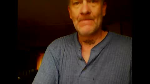 Snapshot of straightmaletouse chatting on June 2026 08:10:02 PM straightmaletouse online show from June 2026 08:10:02 PM