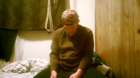 Snapshot of straighttoy chatting on February 2025 10:56:02 AM straighttoy online show from February 2025 10:56:02 AM