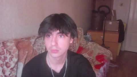 Snapshot of stralght_twinks chatting on July 2026 06:24:02 PM Ray online show from July 2026 06:24:02 PM