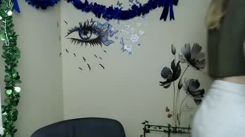 Amalia online show from February 2025 04:00:01 PM