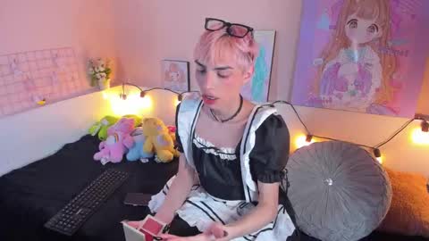 Snapshot of strawberry_kitty_ chatting on November 2025 04:23:01 AM strawberry_kitty_ online show from November 2025 04:23:01 AM