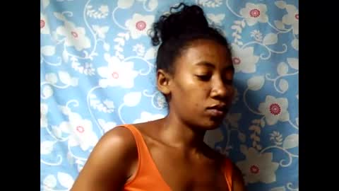 strevah9794 online show from February 2026 12:25:02 AM