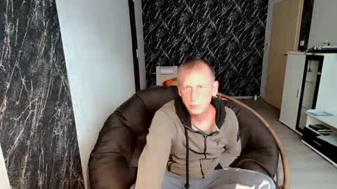 Snapshot of stringslave02 chatting on September 2025 05:01:02 PM stringslave02 online show from September 2025 05:01:02 PM