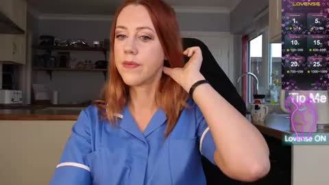 Amorina online show from December 2025 11:03:02 AM