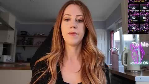 Amorina online show from March 2026 10:54:01 AM