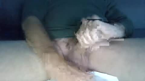 Snapshot of strokes_for_you chatting on October 2025 01:38:01 AM strokes_for_you online show from October 2025 01:38:01 AM