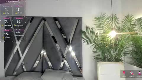 Snapshot of strong_girl_ chatting on November 2025 10:58:01 AM Alexa online show from November 2025 10:58:01 AM