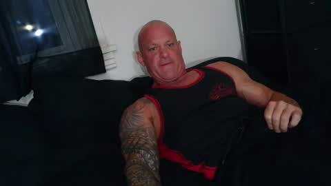 Snapshot of strongandhard073 chatting on July 2026 01:15:02 AM StrongAndHard online show from July 2026 01:15:02 AM