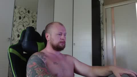 Snapshot of strongass18 chatting on June 2026 07:34:01 AM Alex online show from June 2026 07:34:01 AM