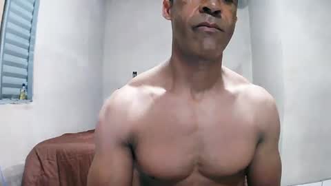 Snapshot of strongdaddyfantastic chatting on July 2026 09:52:02 PM strongdaddyfantastic online show from July 2026 09:52:02 PM