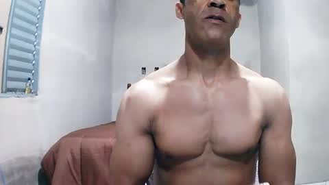 Snapshot of strongdaddyfantastic chatting on July 2026 03:58:01 PM strongdaddyfantastic online show from July 2026 03:58:01 PM