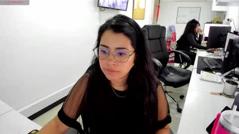 studcb_ online show from February 2026 09:55:01 PM