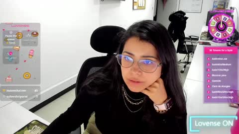 studcb_ online show from April 2026 12:00:02 AM