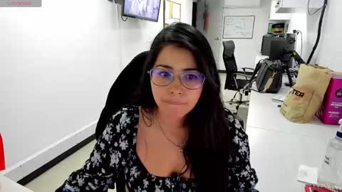 Snapshot of studcb_ chatting on May 2026 01:00:02 AM studcb_ online show from May 2026 01:00:02 AM