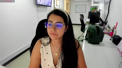 Snapshot of studcb_ chatting on May 2026 09:22:01 PM studcb_ online show from May 2026 09:22:01 PM