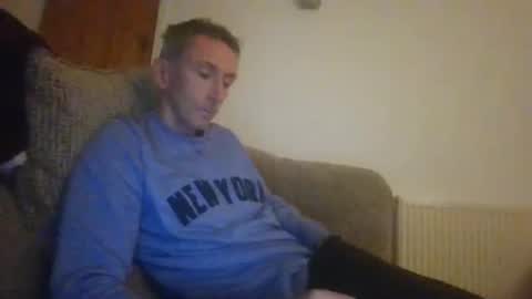 stuuuey73 online show from October 2025 09:58:02 PM