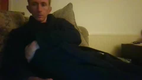 stuuuey73 online show from November 2025 10:54:02 PM