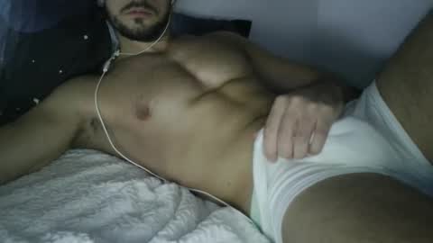 Snapshot of stv8000 chatting on November 2025 07:24:02 PM STV8000 online show from November 2025 07:24:02 PM