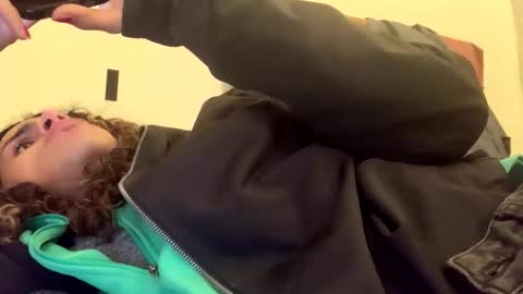 stxllaxcx online show from December 2025 01:00:01 AM