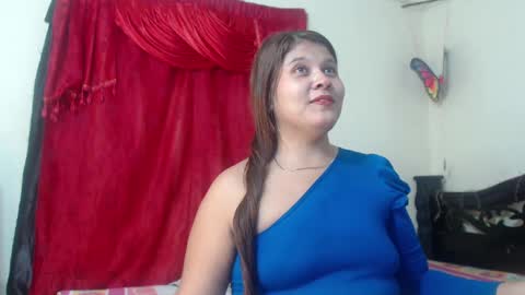 Stylevoluptuousvycky online show from February 2025 10:54:01 PM