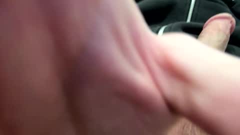 Snapshot of su1t chatting on December 2025 09:14:02 AM su1t online show from December 2025 09:14:02 AM