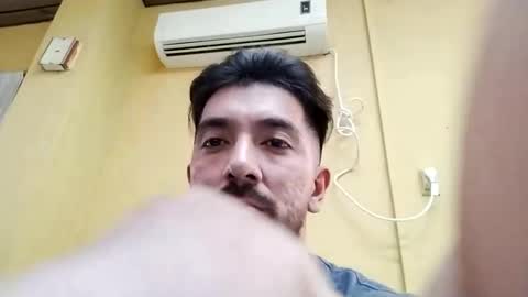 Snapshot of suaber_ chatting on October 2025 07:10:02 PM suaber_ online show from October 2025 07:10:02 PM