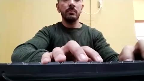 Snapshot of suaber_ chatting on October 2025 02:21:02 PM suaber_ online show from October 2025 02:21:02 PM