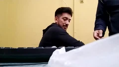 Snapshot of suaber_ chatting on October 2025 03:57:02 PM suaber_ online show from October 2025 03:57:02 PM