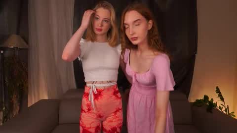 Snapshot of suannedoriean chatting on November 2025 02:56:02 AM Mure online show from November 2025 02:56:02 AM