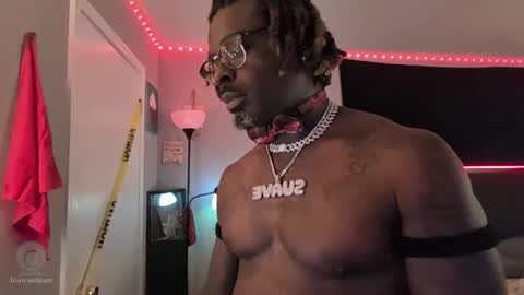 Snapshot of suavechocolatecity chatting on October 2025 06:52:02 PM Hot Chocolate online show from October 2025 06:52:02 PM