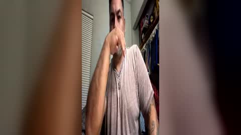 suavecito67 online show from June 2026 05:42:02 AM