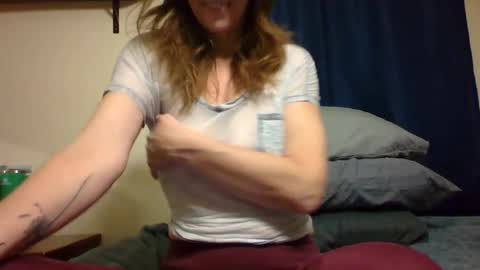 Snapshot of sub4you69brat chatting on November 2025 11:17:01 PM sub4you69brat online show from November 2025 11:17:01 PM