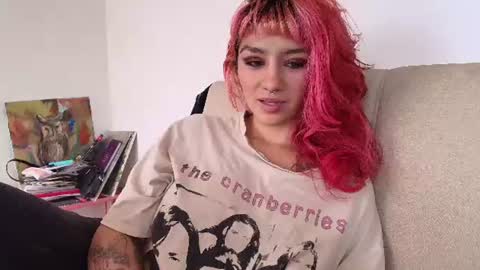 Snapshot of sublimetouch chatting on June 2026 07:37:01 PM Zoe online show from June 2026 07:37:01 PM