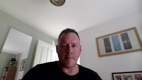 Snapshot of submissivepig4u chatting on April 2026 04:09:01 PM The PIG online show from April 2026 04:09:01 PM