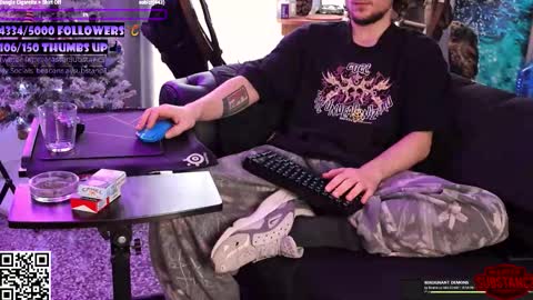 Im Substanc3  online show from December 2025 09:58:02 AM