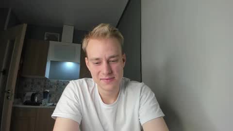 Kevin online show from September 2025 08:21:01 PM